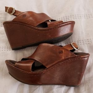Born Emmy brown leather wedges sandals